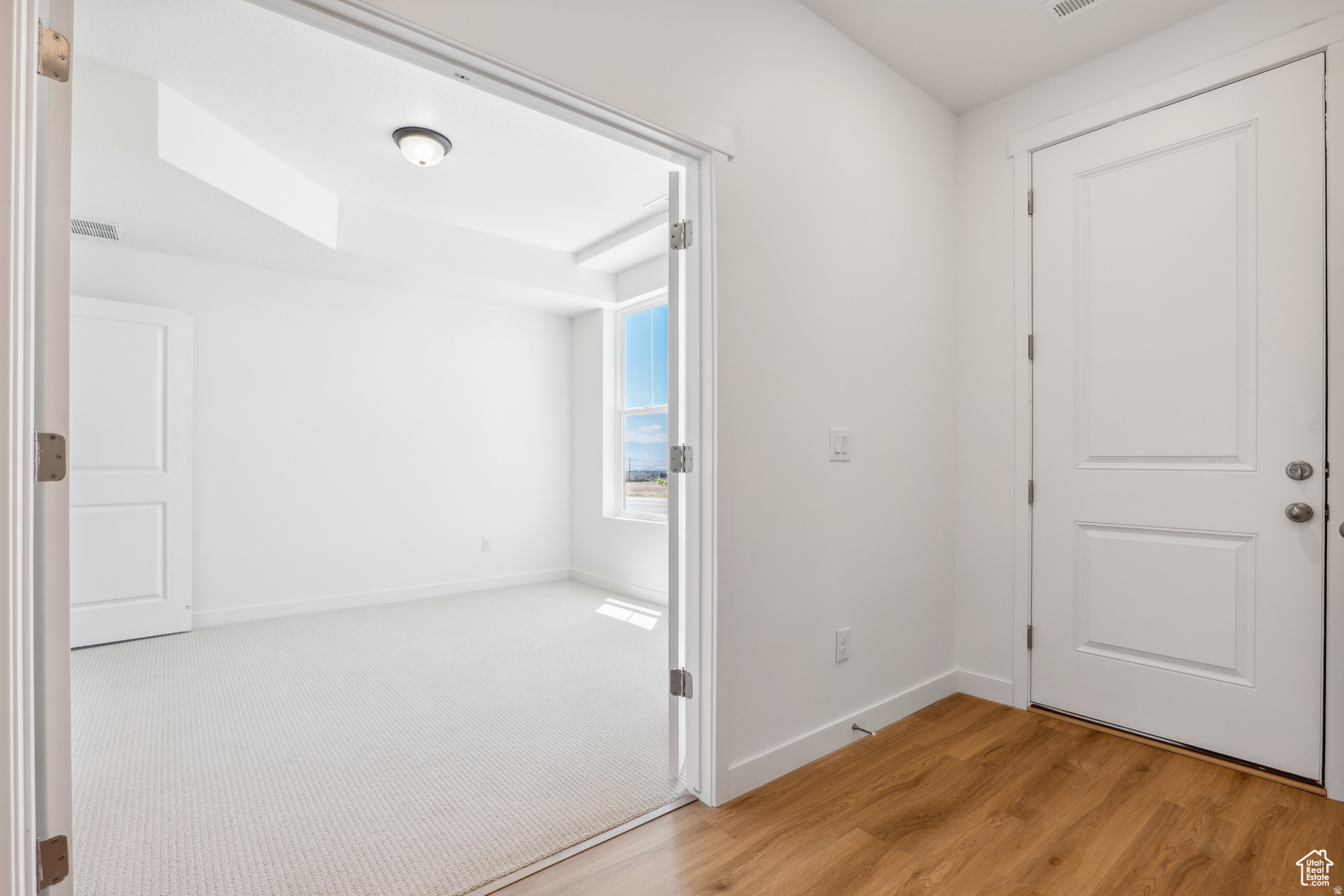 DAYBREAK - Residential