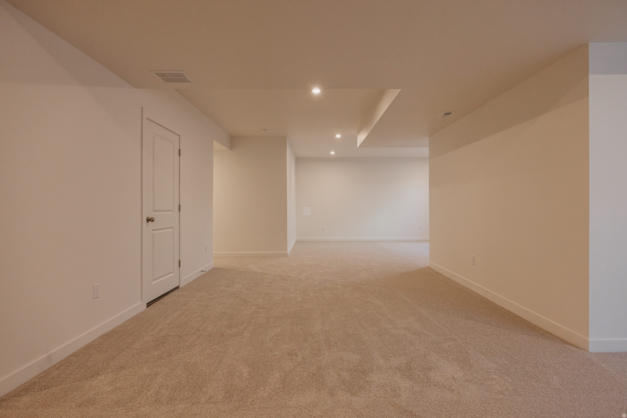 RIVERSIDE ESTATES - Residential