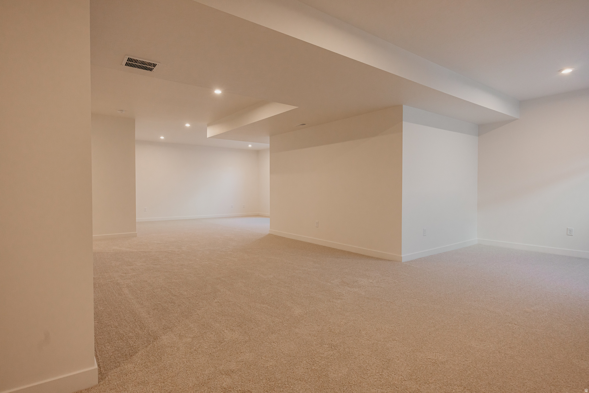 RIVERSIDE ESTATES - Residential