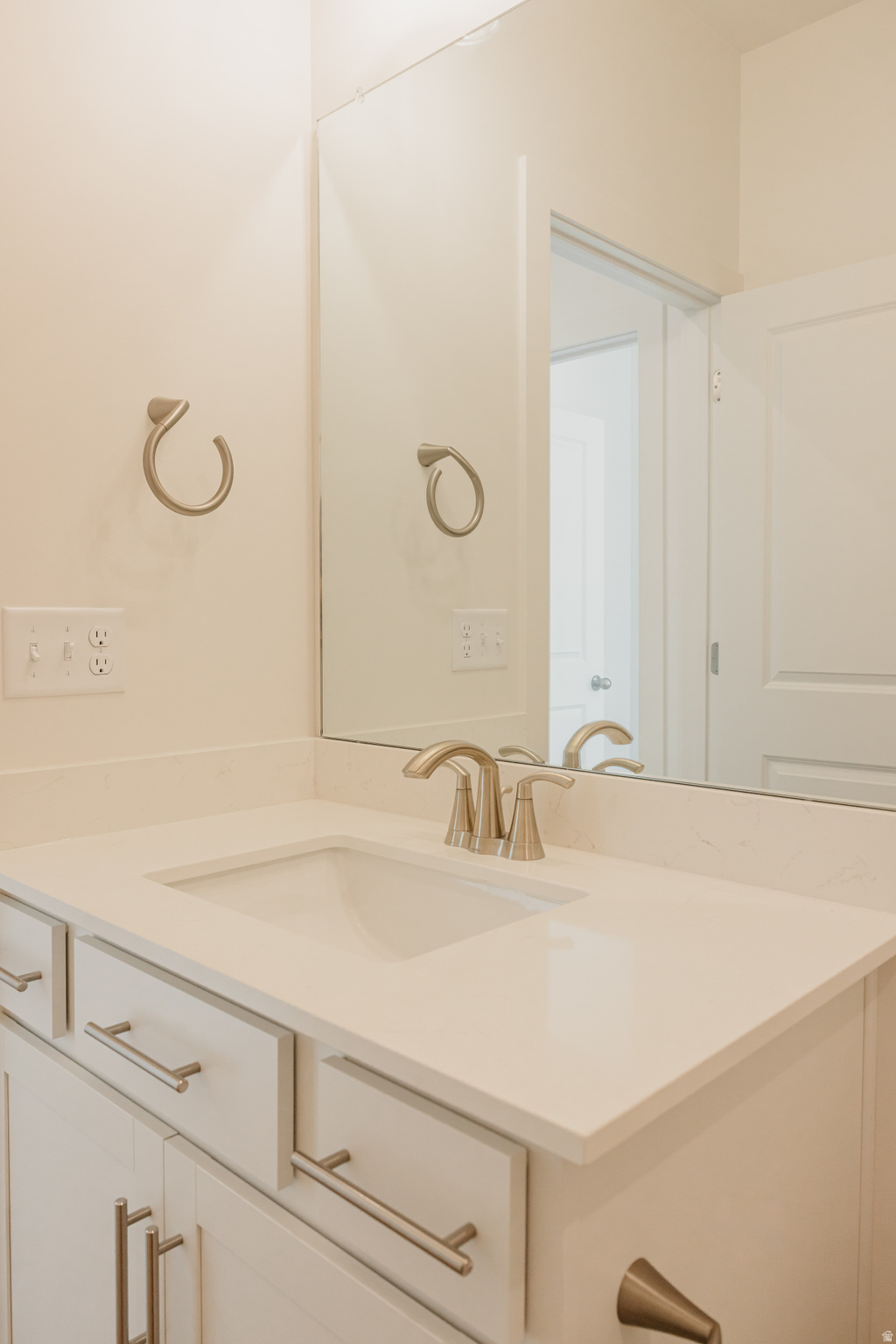 RIVERSIDE ESTATES - Residential