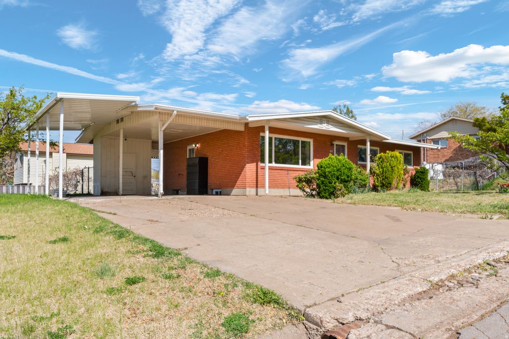 Photo of 2260 W 3875 S, Roy, UT 84067 (MLS # 2149884)