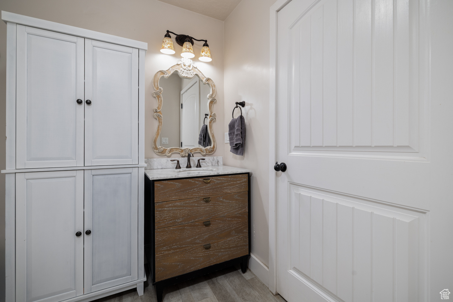 COBBLE HOLLOW SUBD - Residential