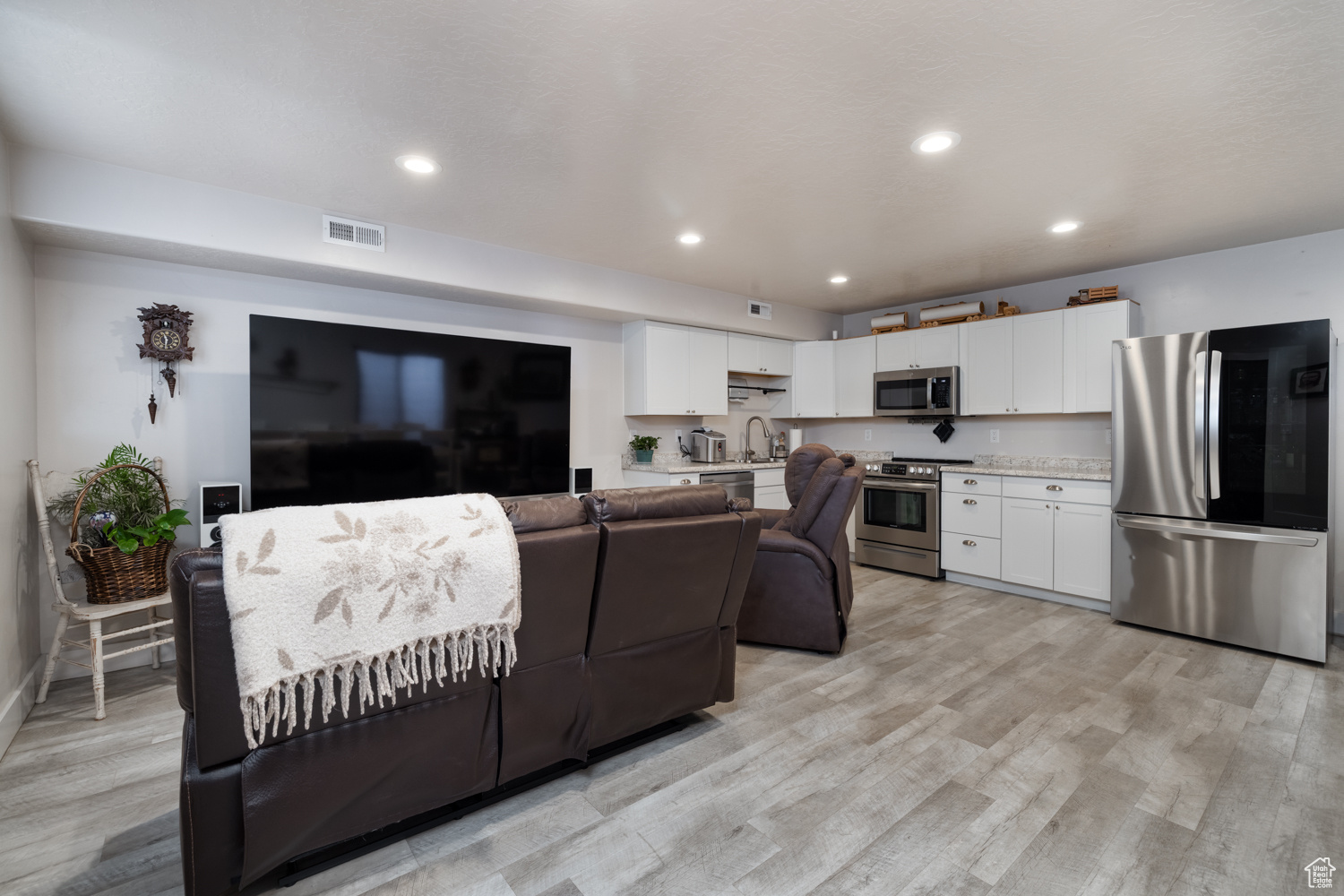 COBBLE HOLLOW SUBD - Residential