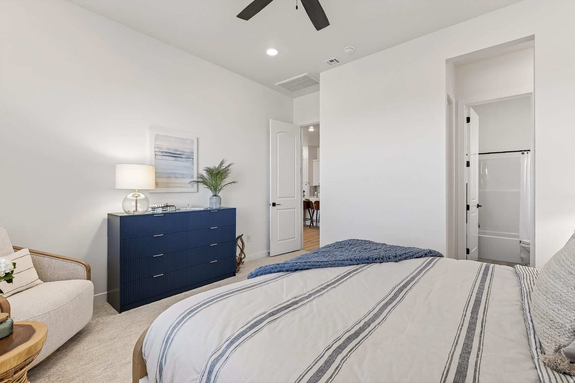 SKY VIEW ESTATES - Residential Income