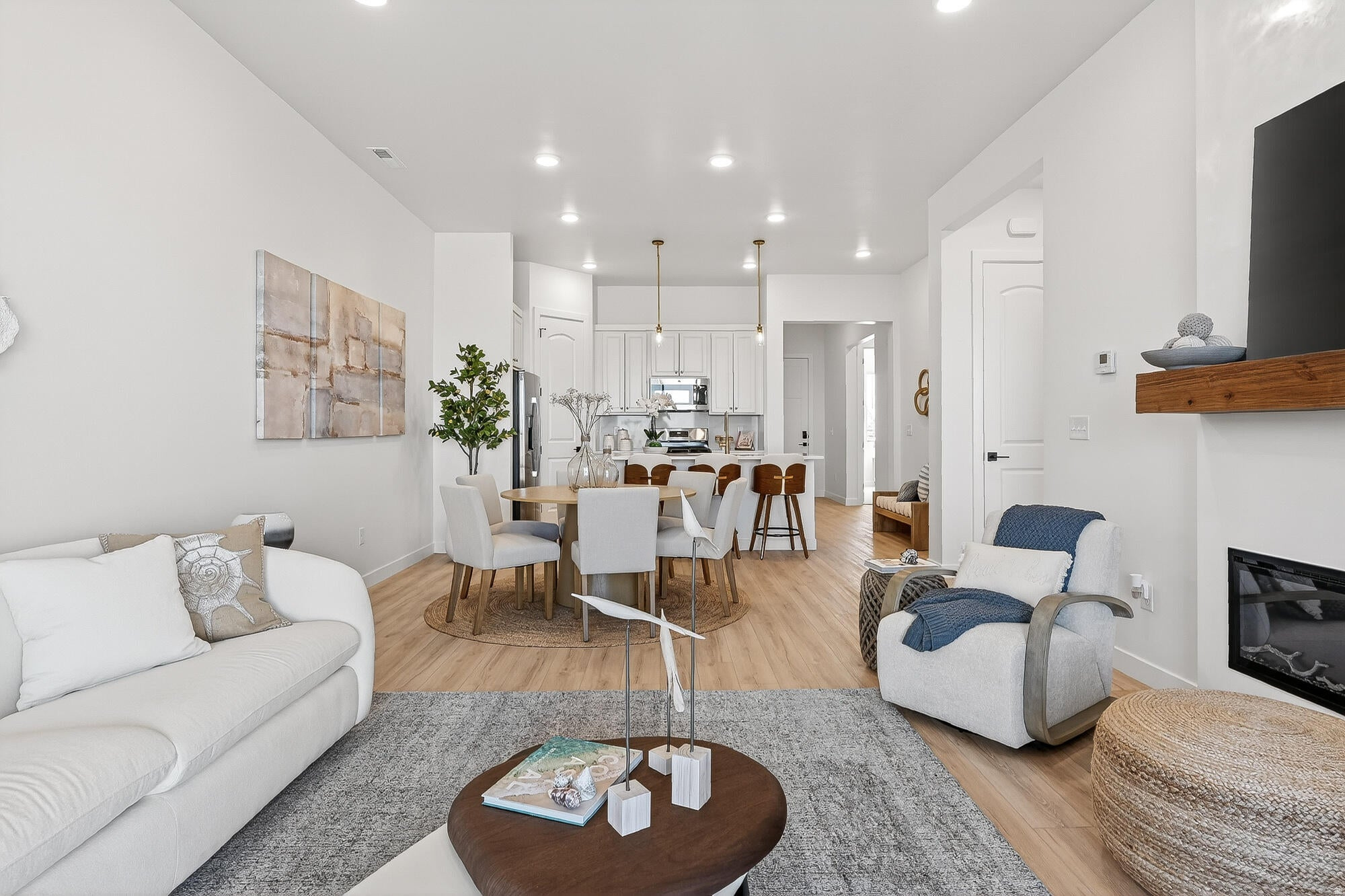 SKY VIEW ESTATES - Residential Income