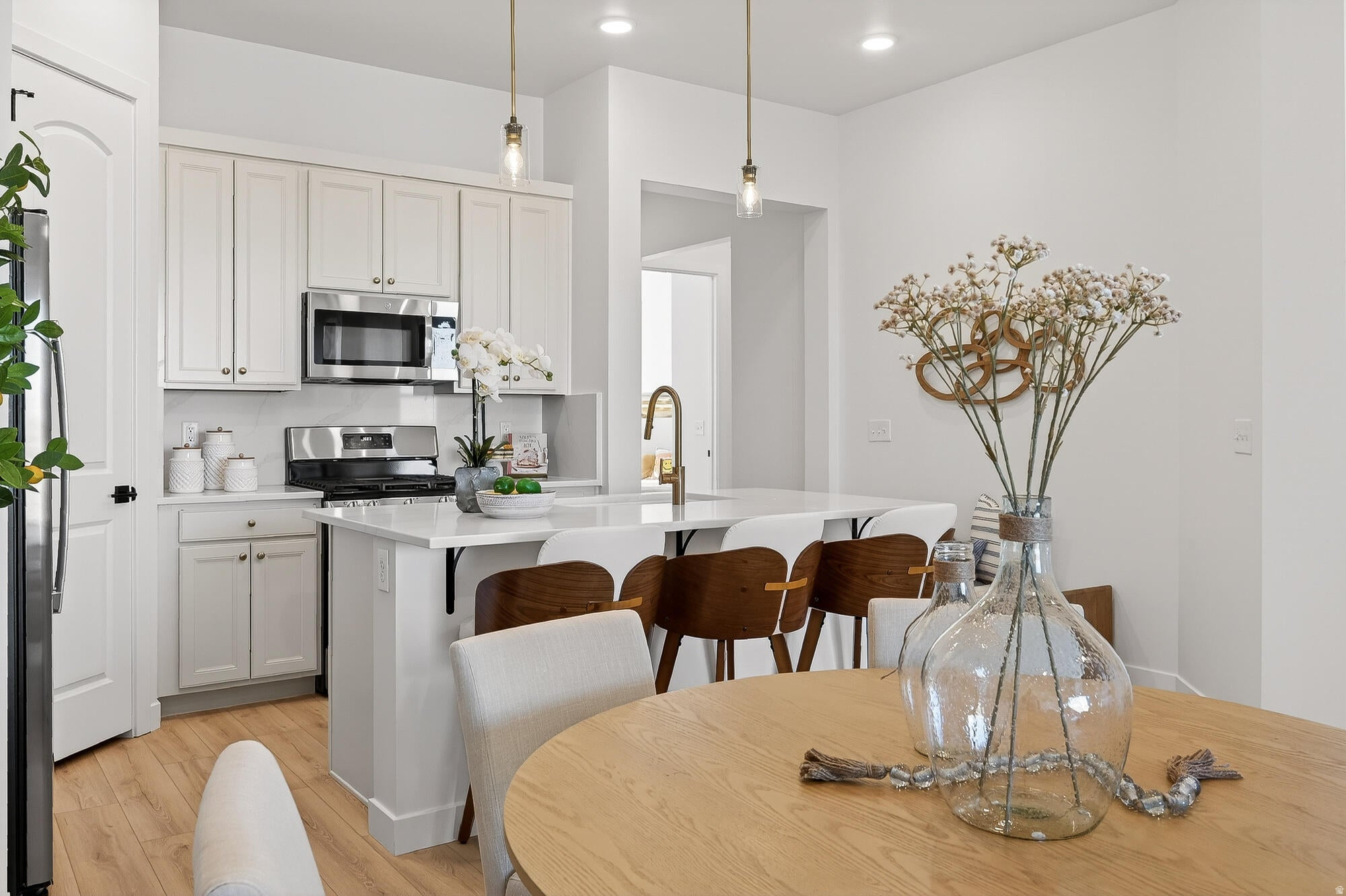 SKY VIEW ESTATES - Residential Income