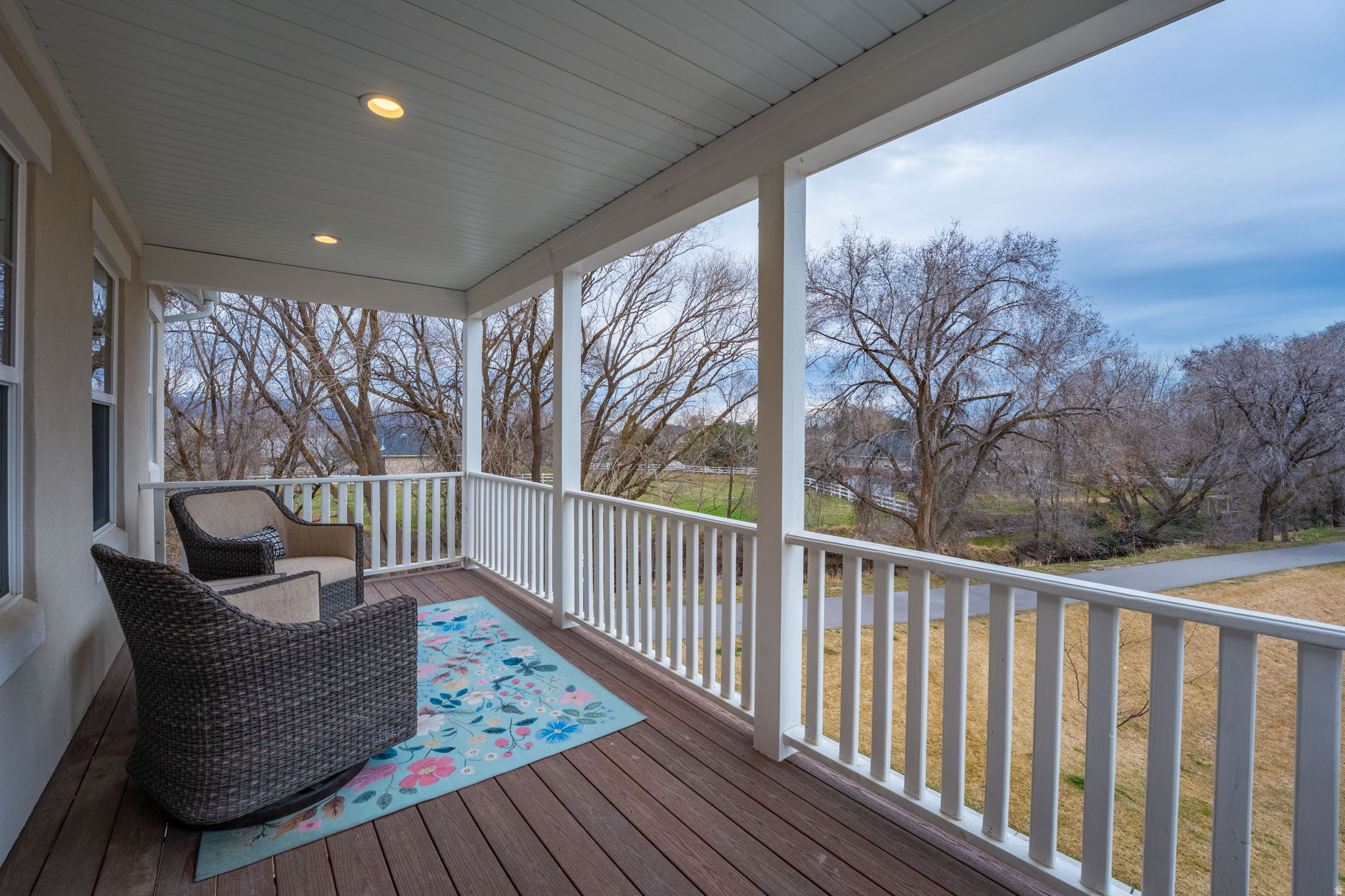 HILL FARMS - Residential