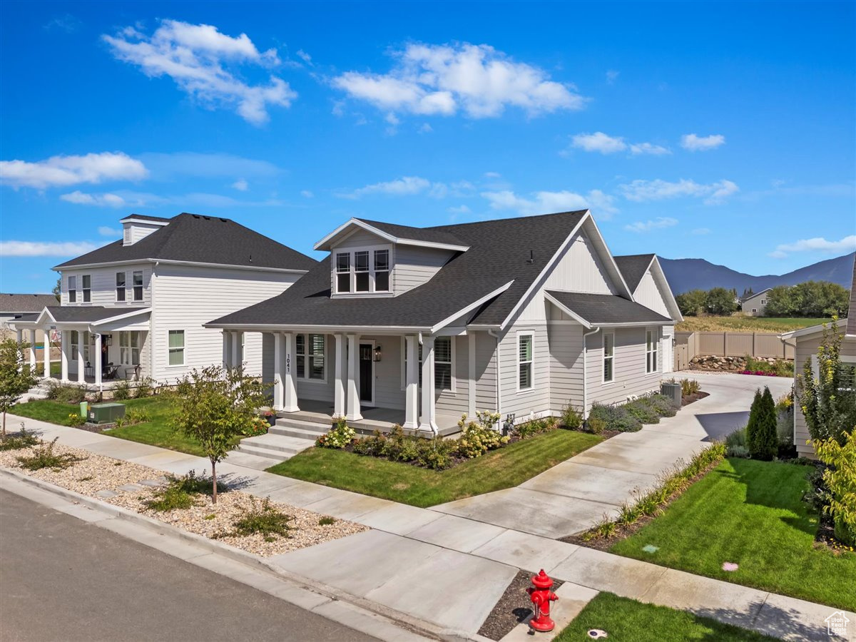 1041 S Hill Farms Dr, Layton, Utah image 3