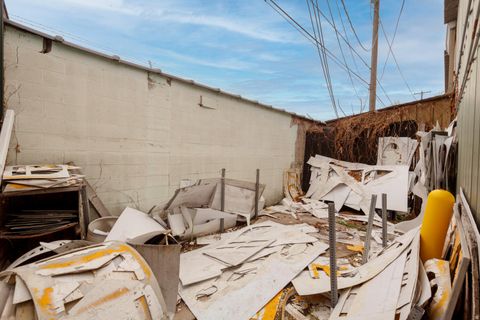 Tiny photo for 3005 S MAIN ST, Salt Lake City, UT 84115 (MLS # 2125492)