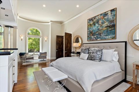 Tiny photo for 6274 S OLES LN E, Holladay, UT 84121 (MLS # 2152854)