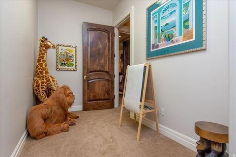 Tiny photo for 6274 S OLES LN E, Holladay, UT 84121 (MLS # 2152854)