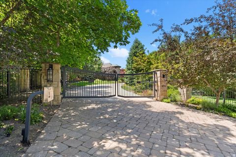 Tiny photo for 6274 S OLES LN E, Holladay, UT 84121 (MLS # 2152854)