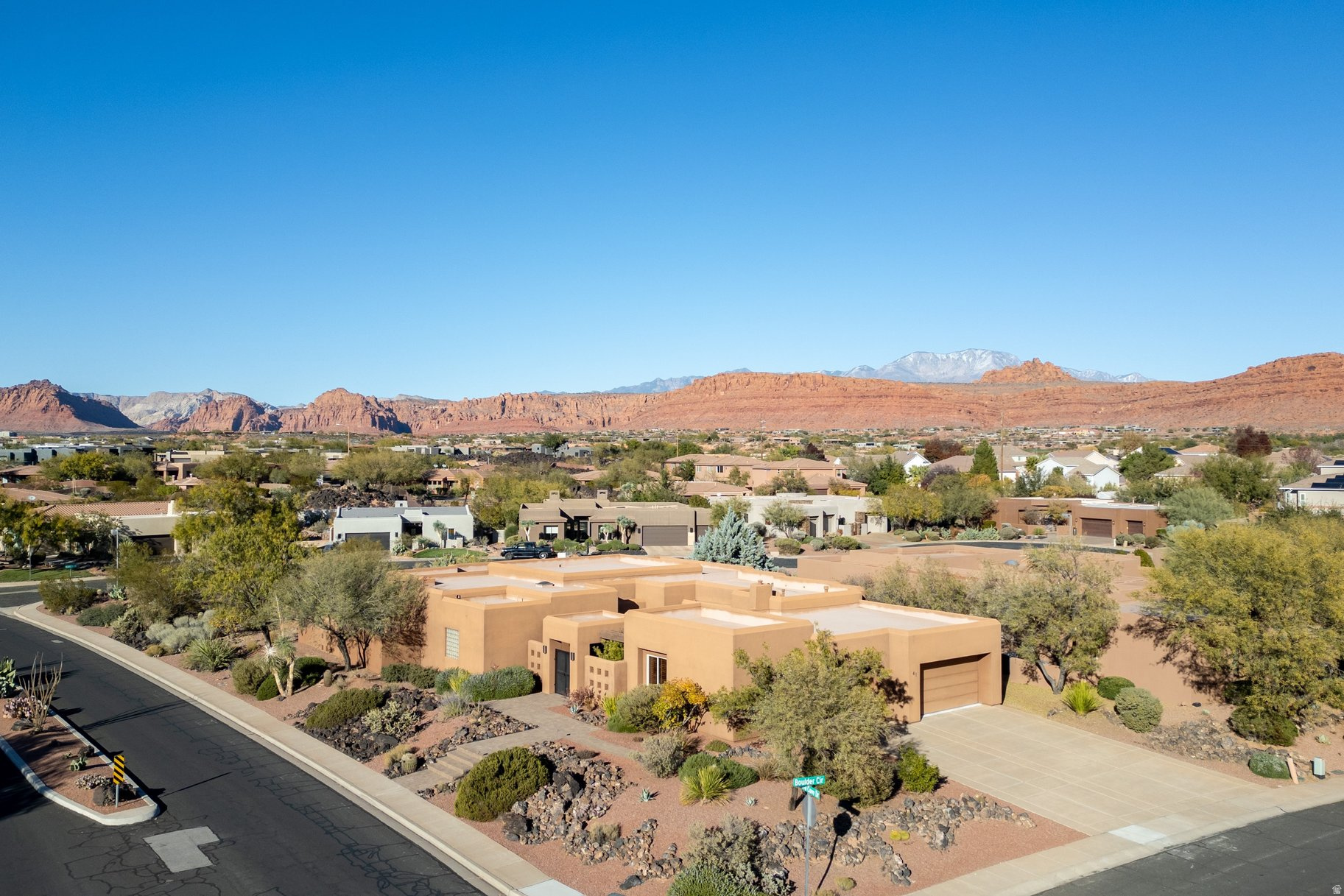 LAVA COVE AT ENTRADA - Residential