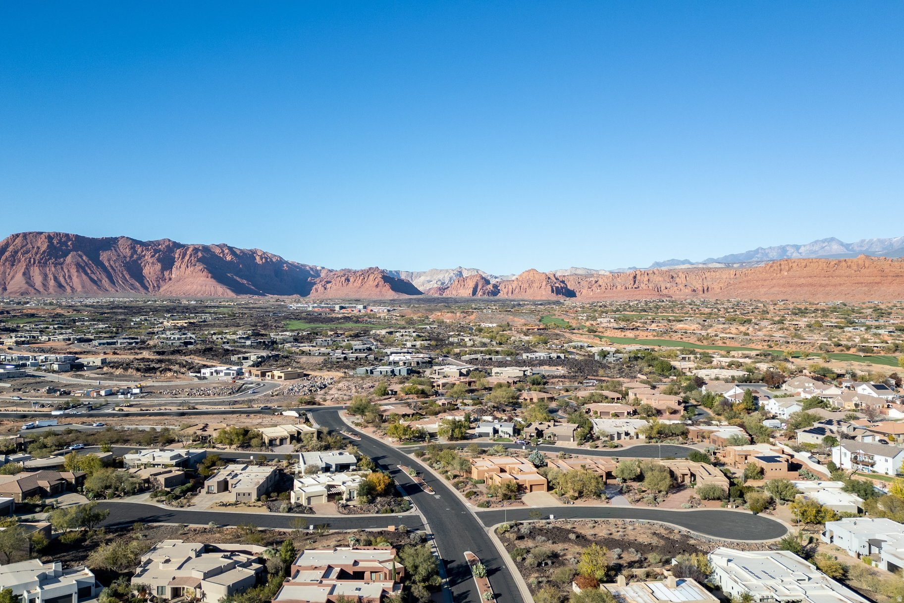LAVA COVE AT ENTRADA - Residential