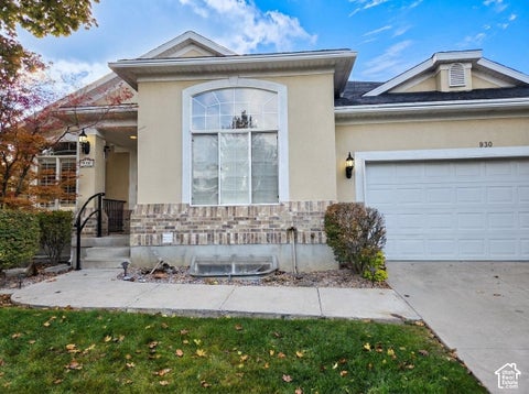 Photo of 930 E JERRIE LEE LN, Millcreek, UT 84117 (MLS # 2193049)