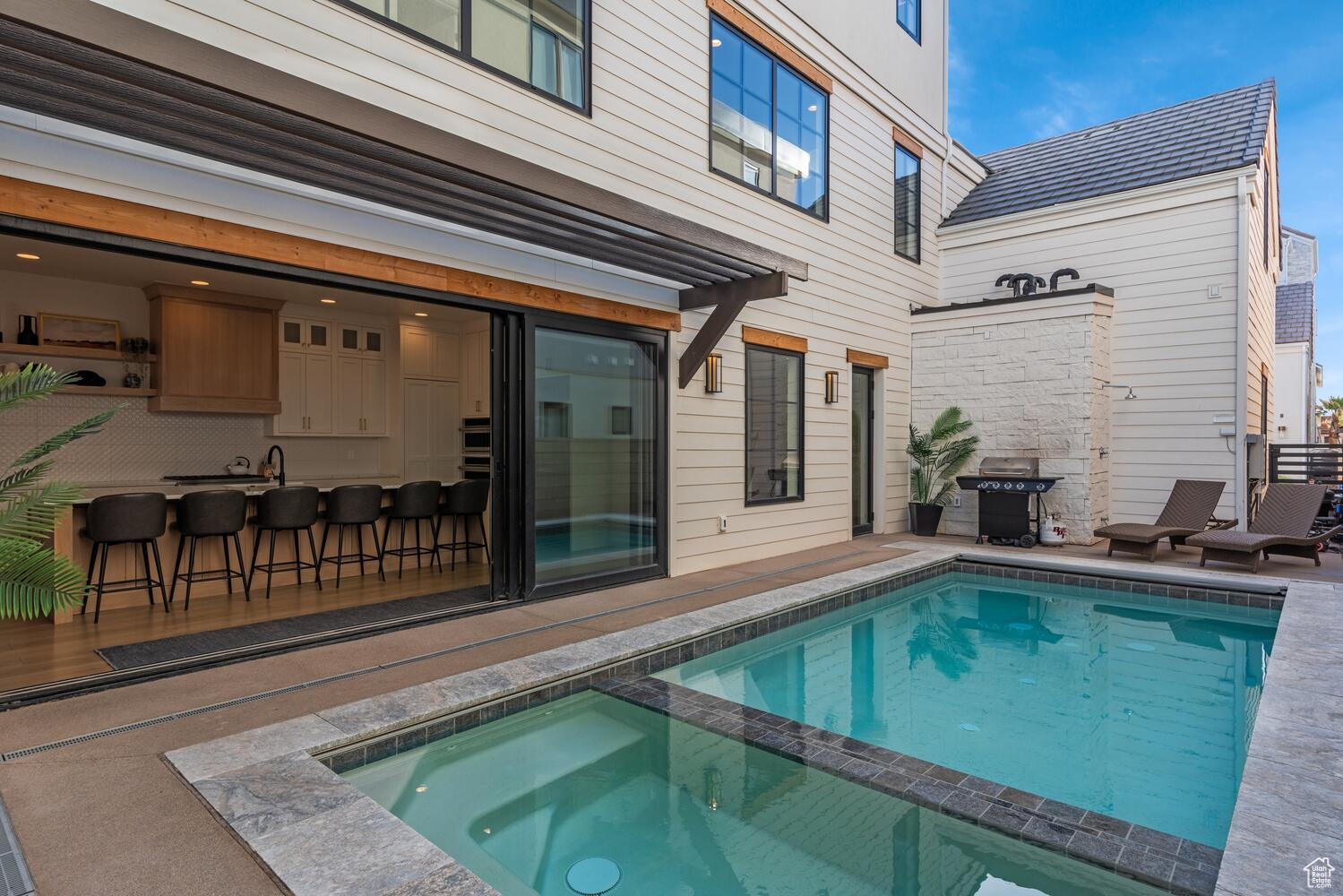 DESERT COLOR RESORT PH 3 - Residential