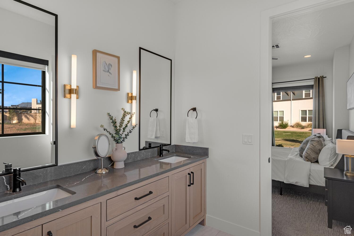 DESERT COLOR RESORT PH 3 - Residential