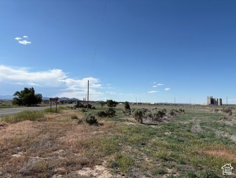 Vacant Land For Sale - 1500 S Hwy 21<br/> Beaver County, Milford, UT 84751