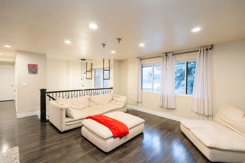 Tiny photo for 5055 KIWANA DR, South Ogden, UT 84403 (MLS # 2129139)