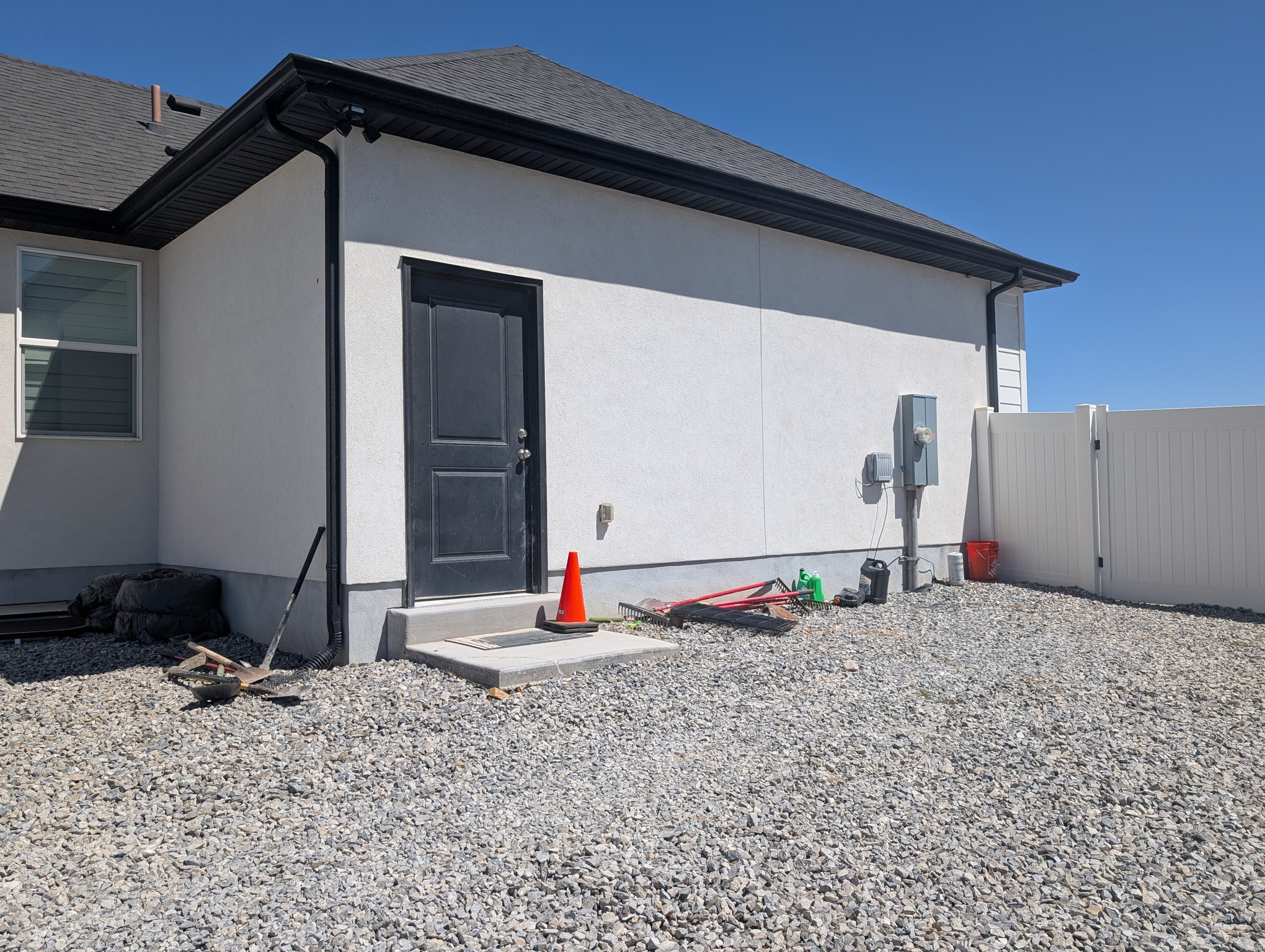 MUSTANG RIDGE - Residential