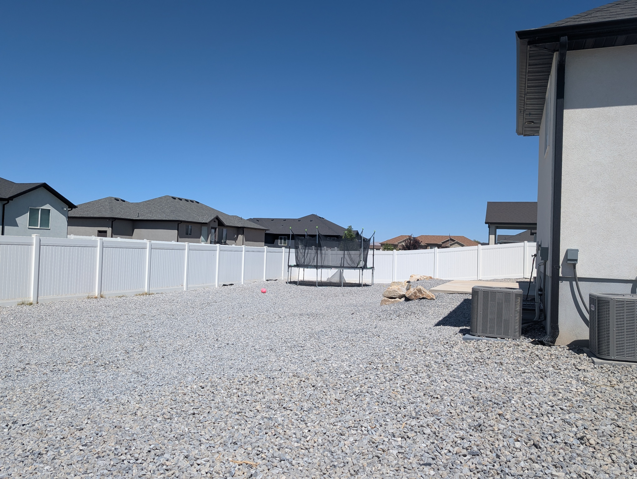 MUSTANG RIDGE - Residential