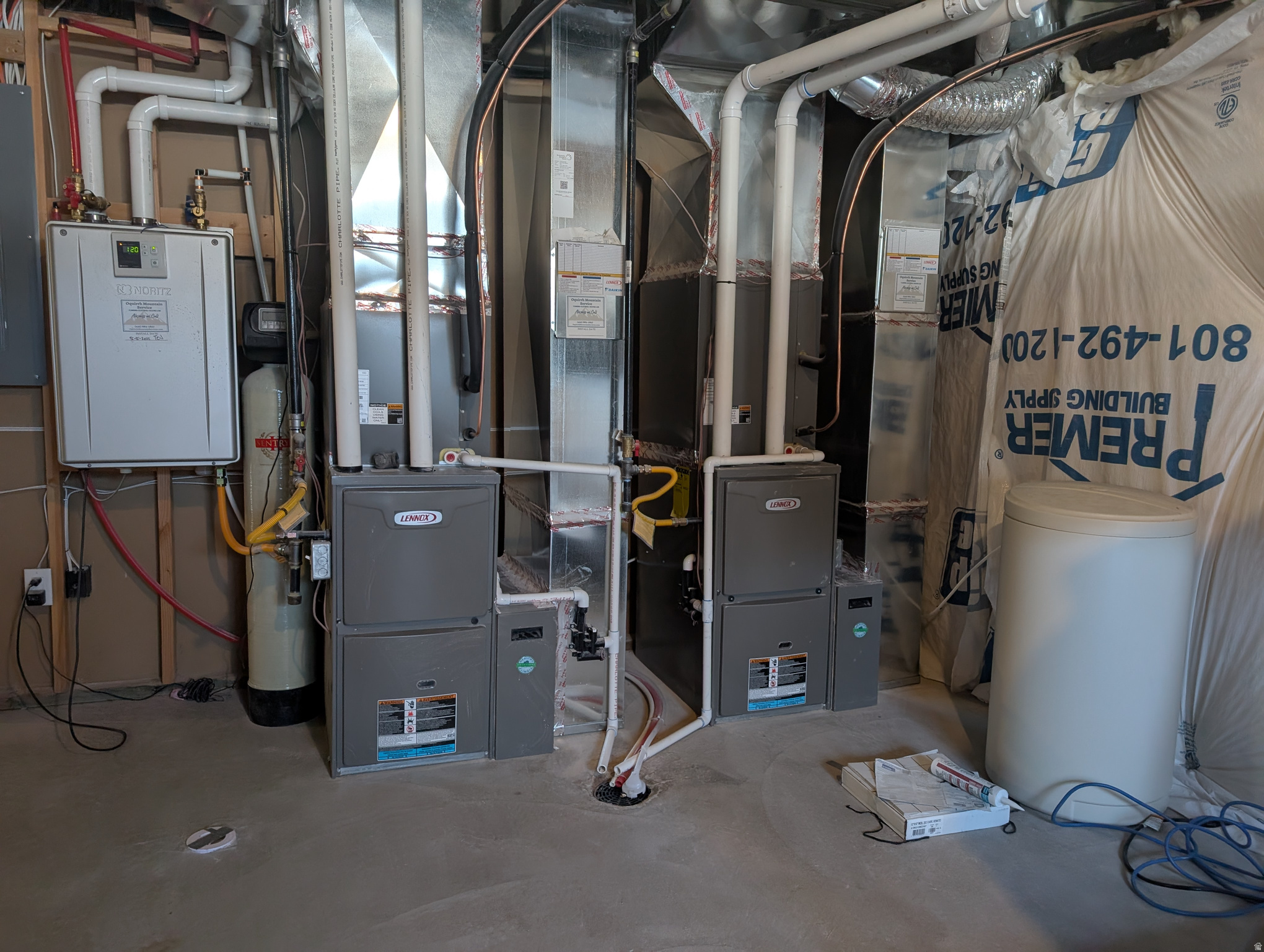 MUSTANG RIDGE - Residential