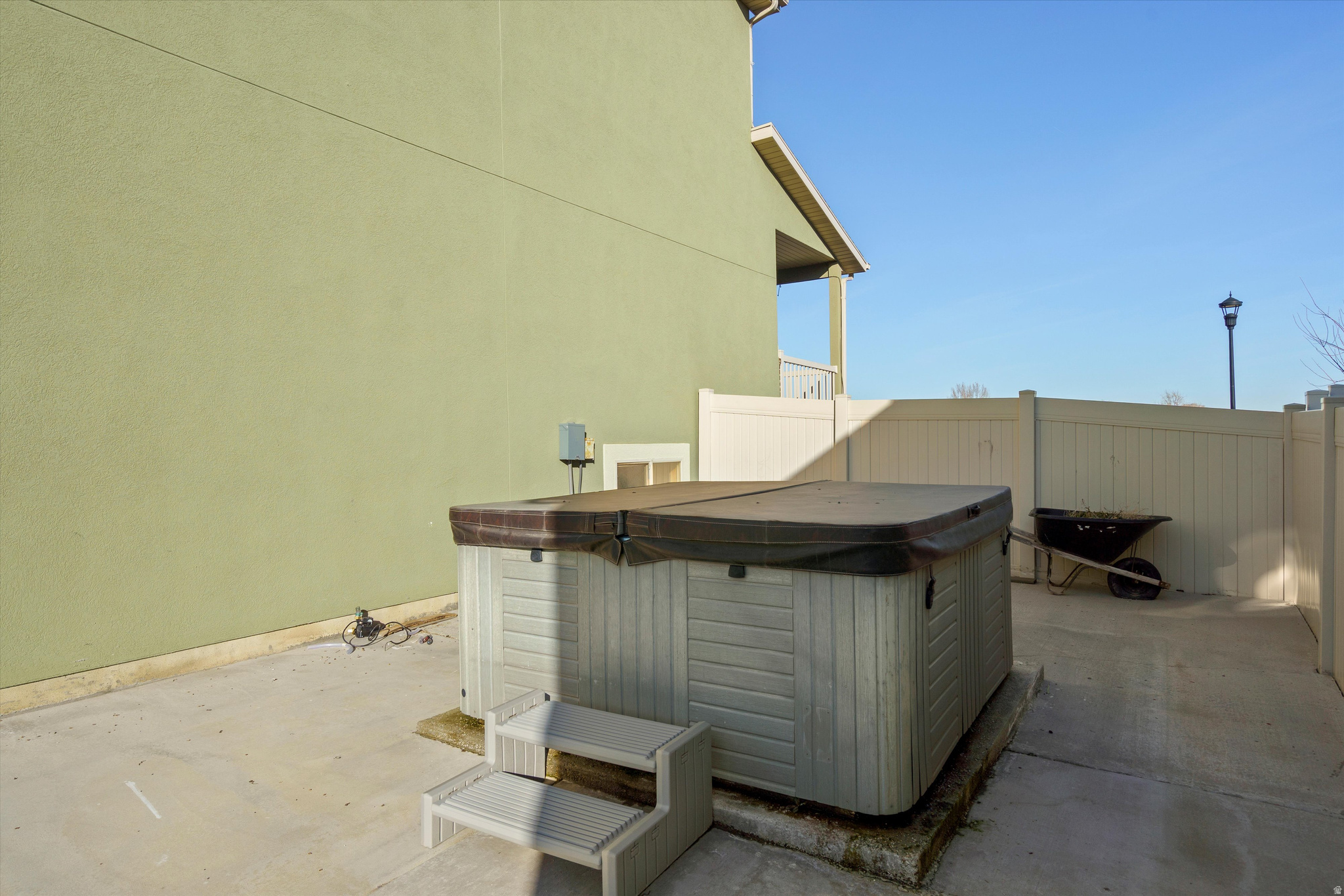 HIGLEY MEADOW - Residential