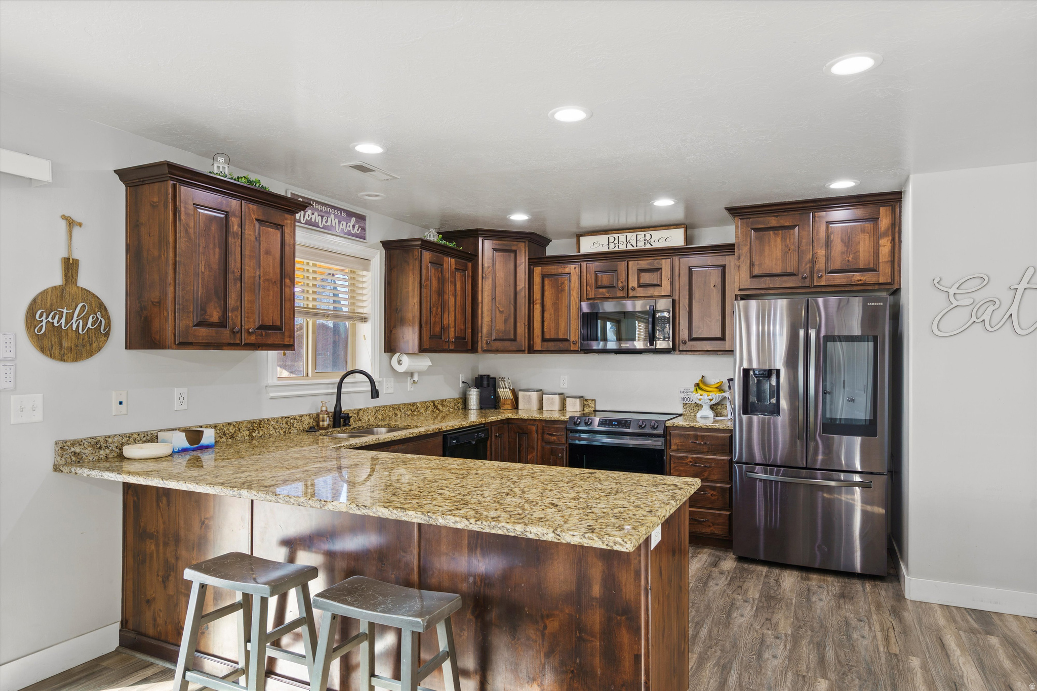 HIGLEY MEADOW - Residential