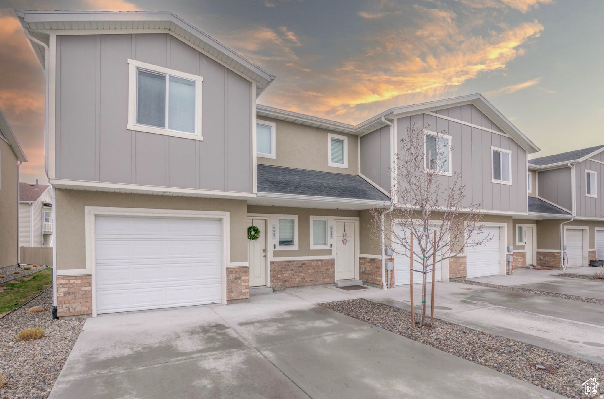 COLONY FARMS - Residential Income