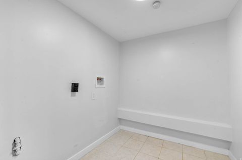 Tiny photo for 537 E 300 N, Kaysville, UT 84037 (MLS # 2127696)