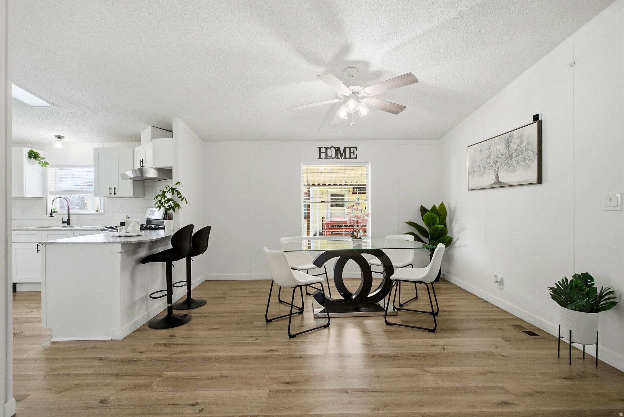 WASHINGTON ESTATES - Residential