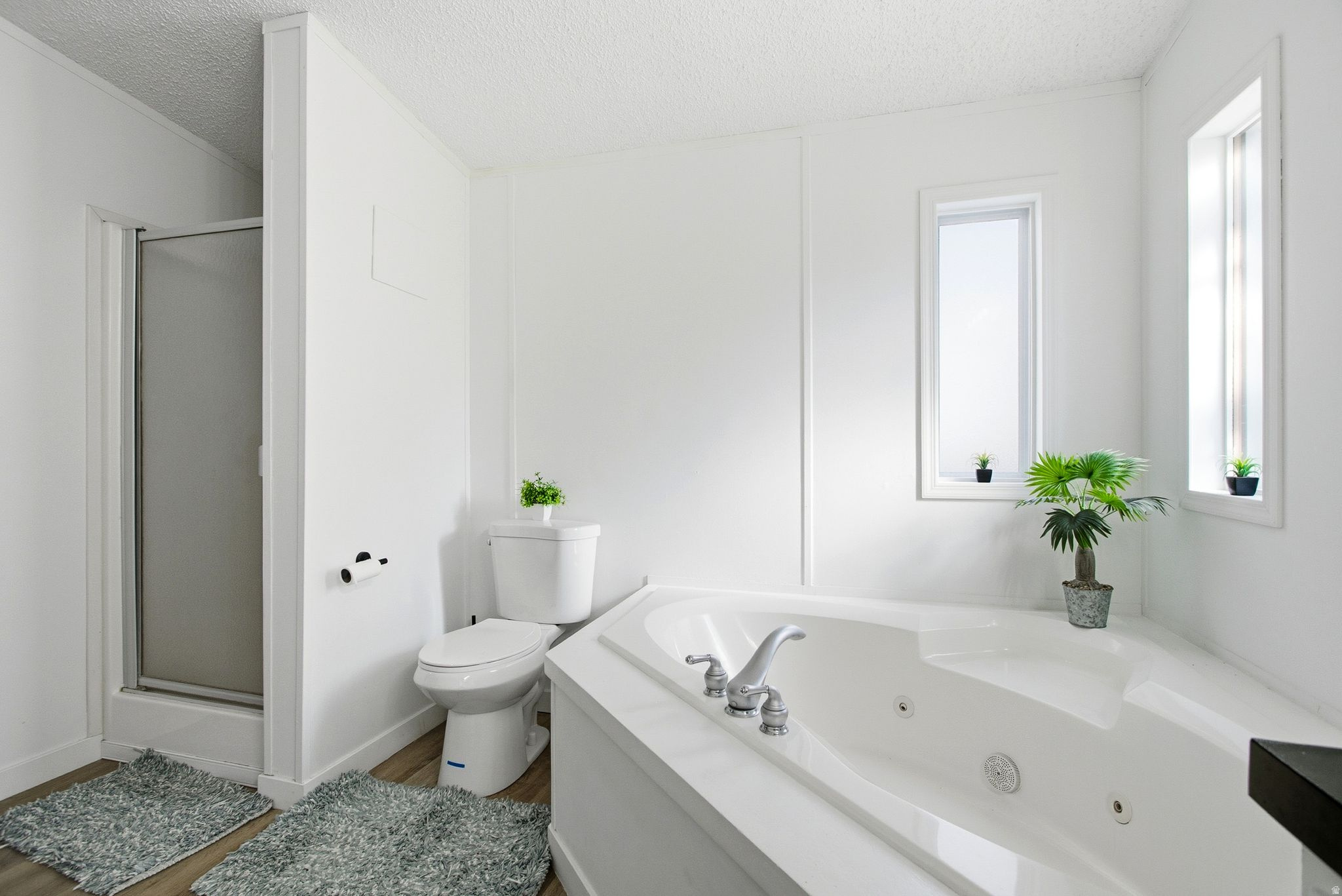 WASHINGTON ESTATES - Residential