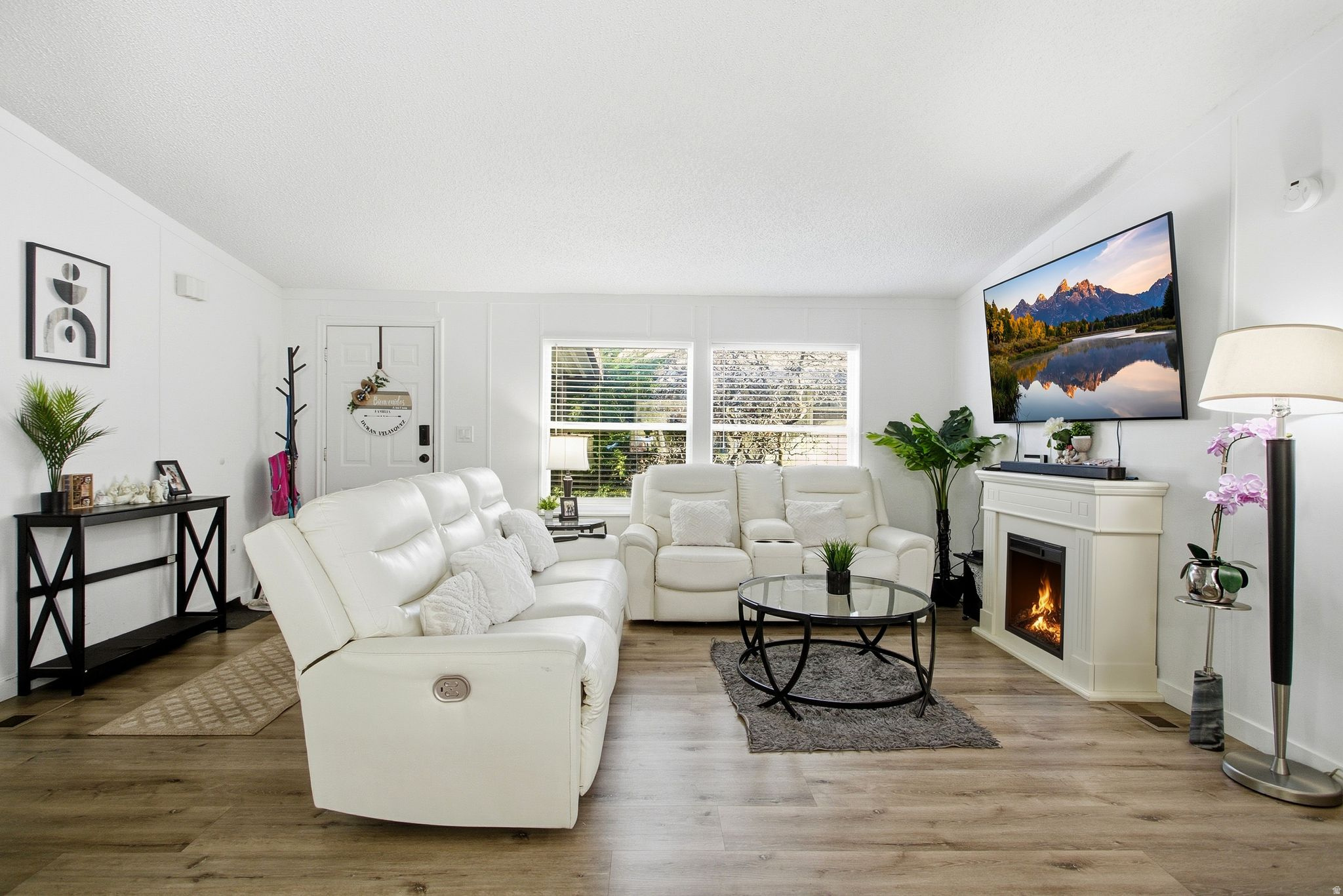 WASHINGTON ESTATES - Residential