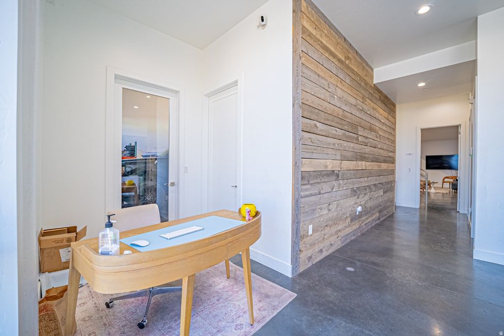 Photo of 32 S 1800 W #C, Lindon, UT 84042 (MLS # 2126870)