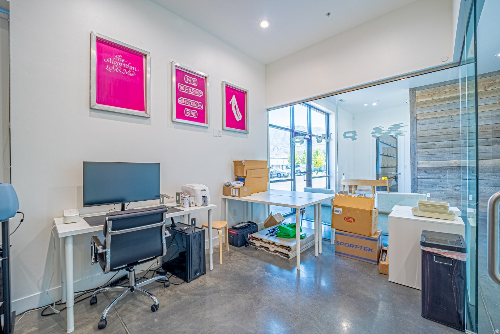 VIEW WEST - Commercial Lease