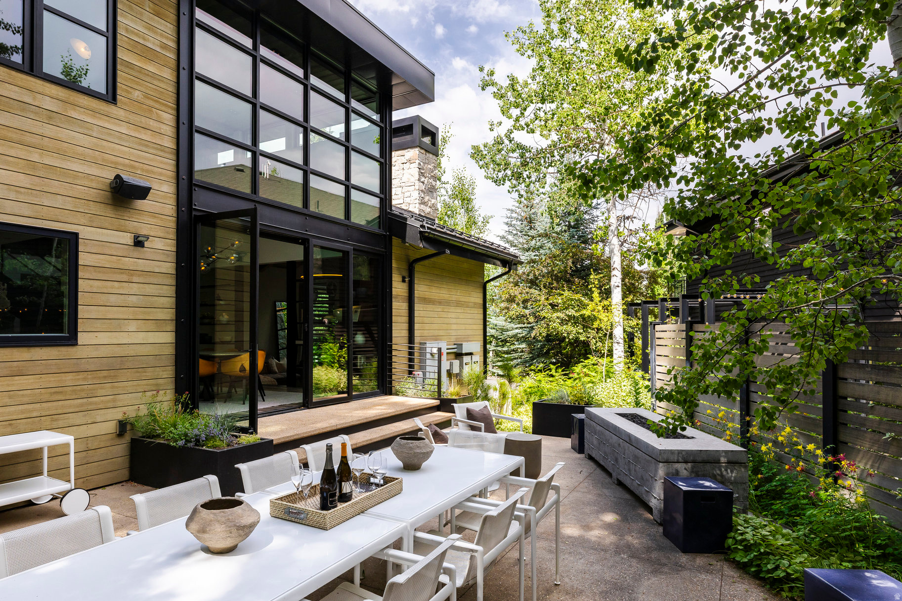 THAYNES CANYON SUBDI - Residential