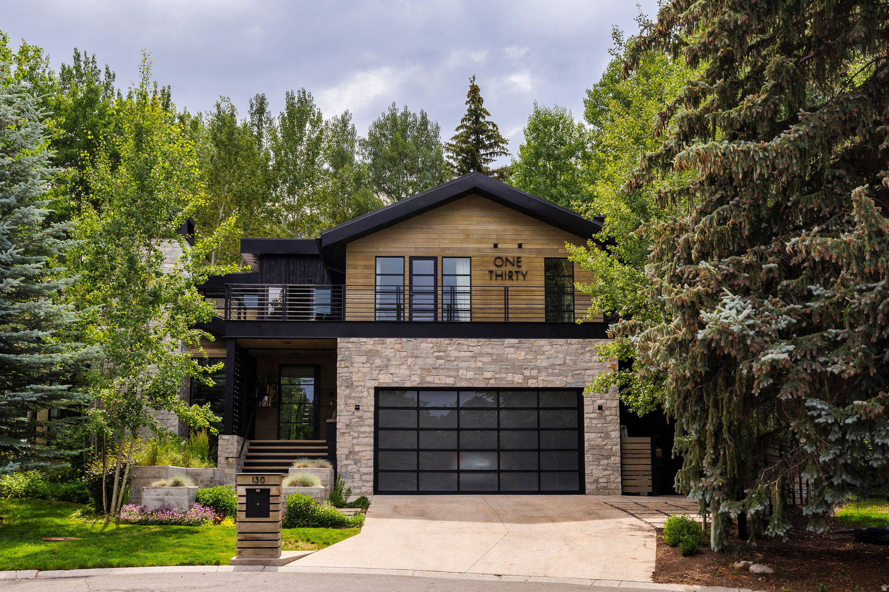 THAYNES CANYON SUBDI - Residential