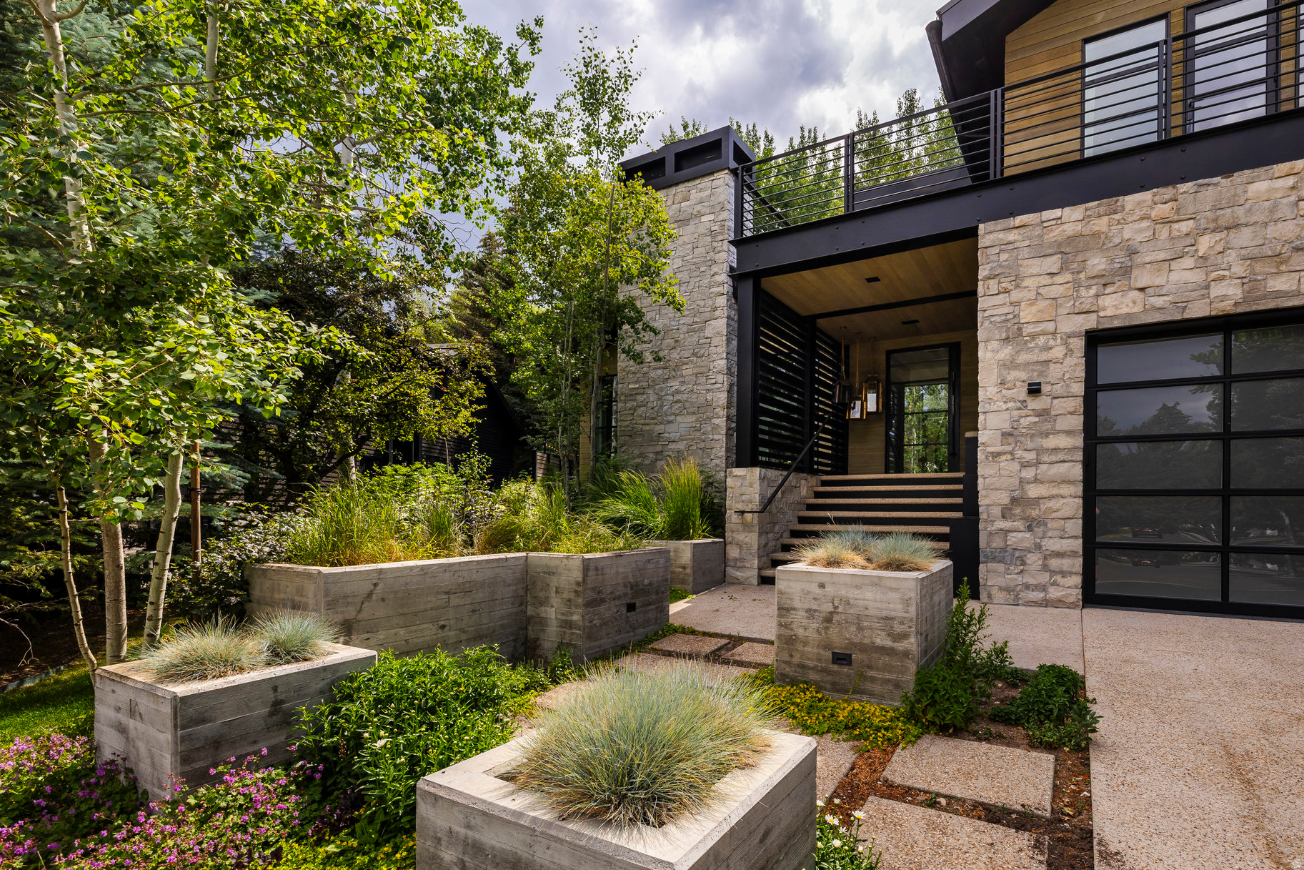 THAYNES CANYON SUBDI - Residential