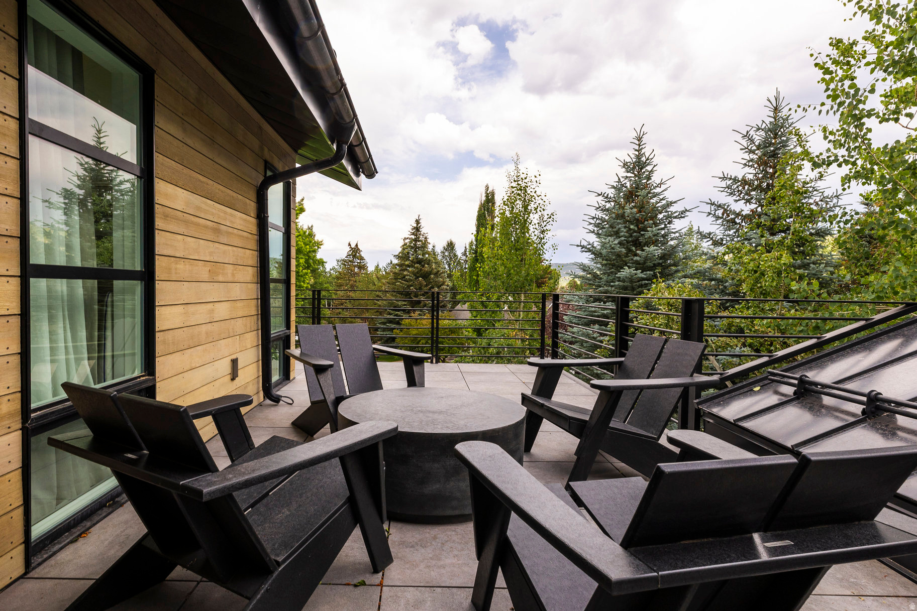 THAYNES CANYON SUBDI - Residential