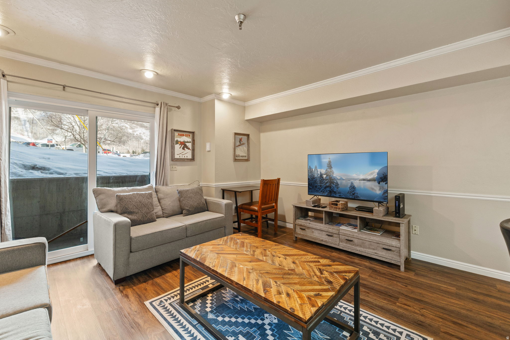 POWDER POINTE - Residential