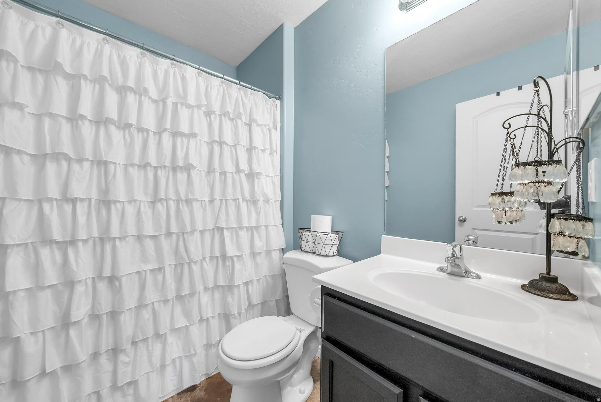 THE CEDARS TOWNHOMES - Residential