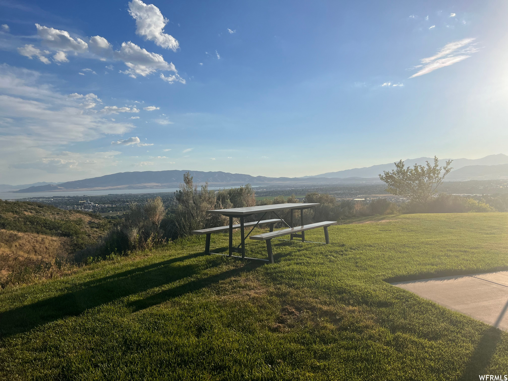 THE CEDARS TOWNHOMES - Residential