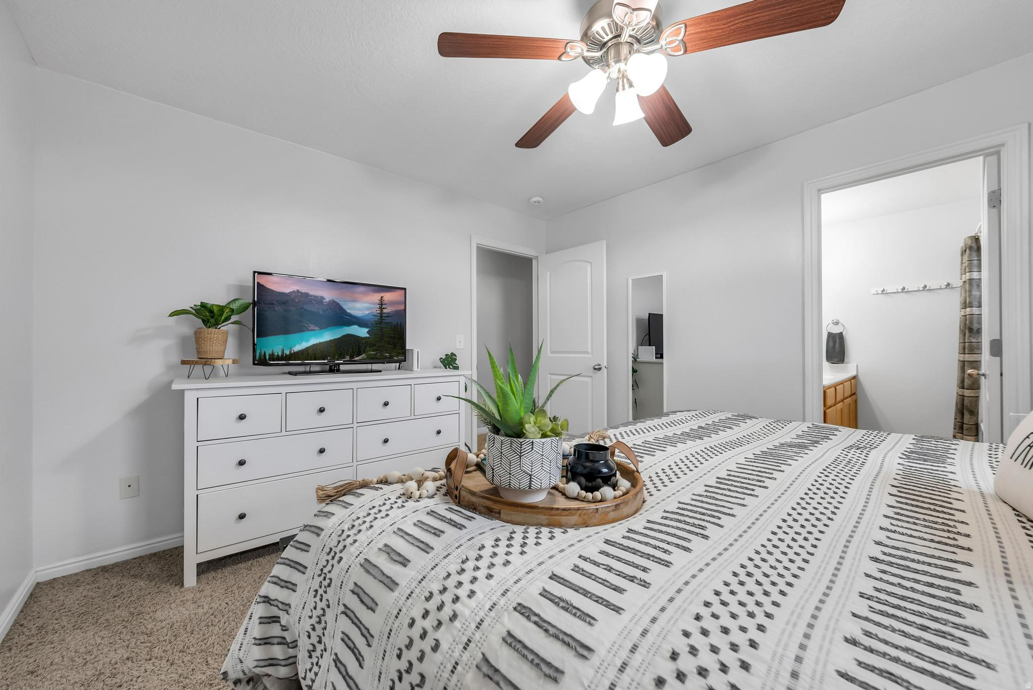 THE CEDARS TOWNHOMES - Residential