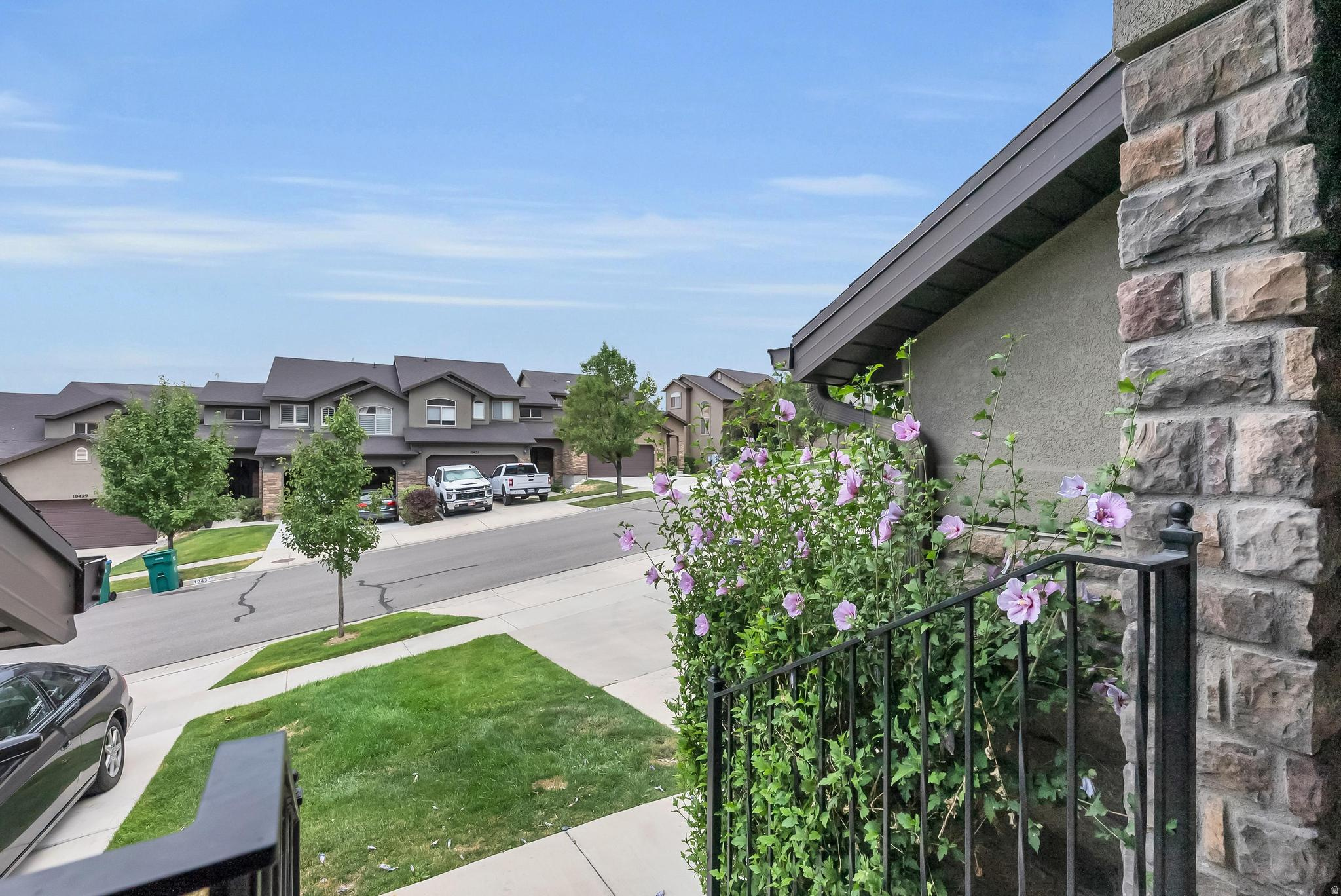 THE CEDARS TOWNHOMES - Residential
