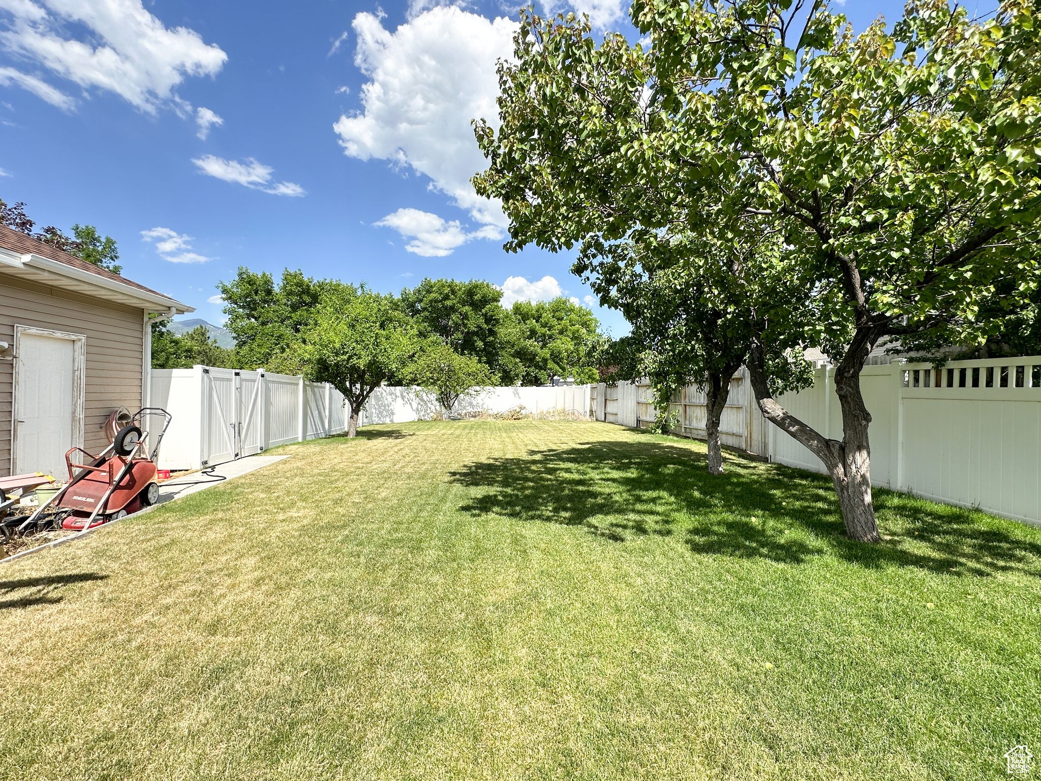 88 E Aparicio Dr, Tooele, Utah image 21