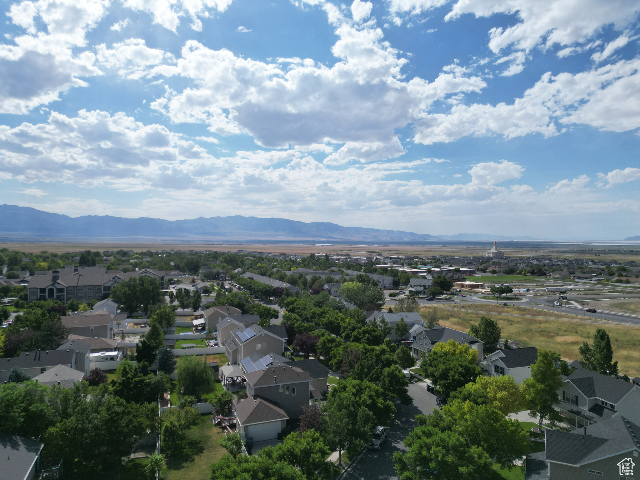 88 E Aparicio Dr, Tooele, Utah image 25