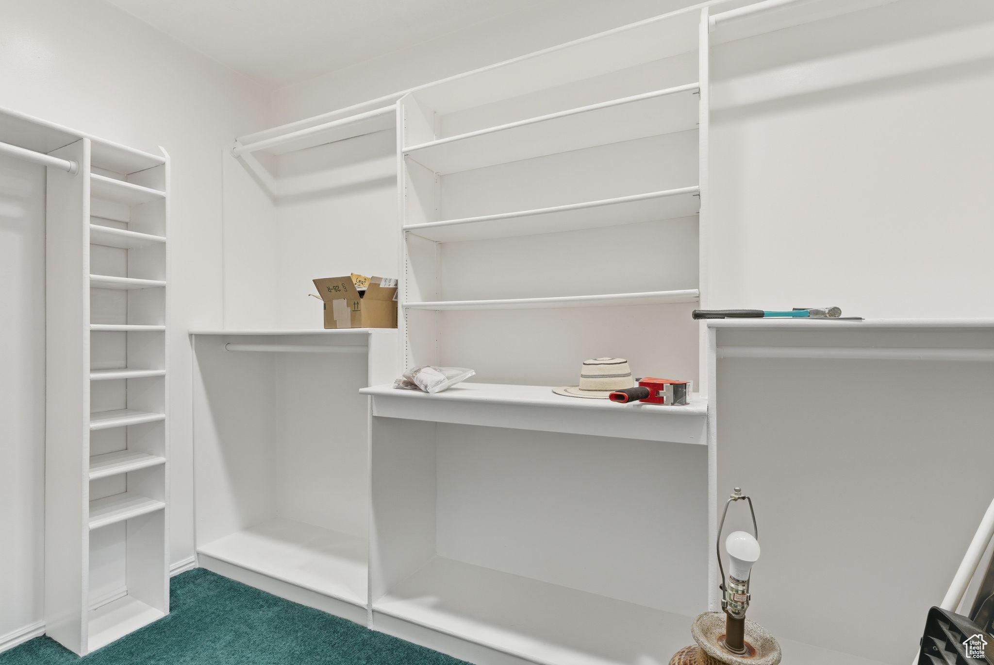 VALLEY VISTA - Residential