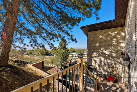 Tiny photo for 299 SAGE CIR, Tooele, UT 84074 (MLS # 2118201)