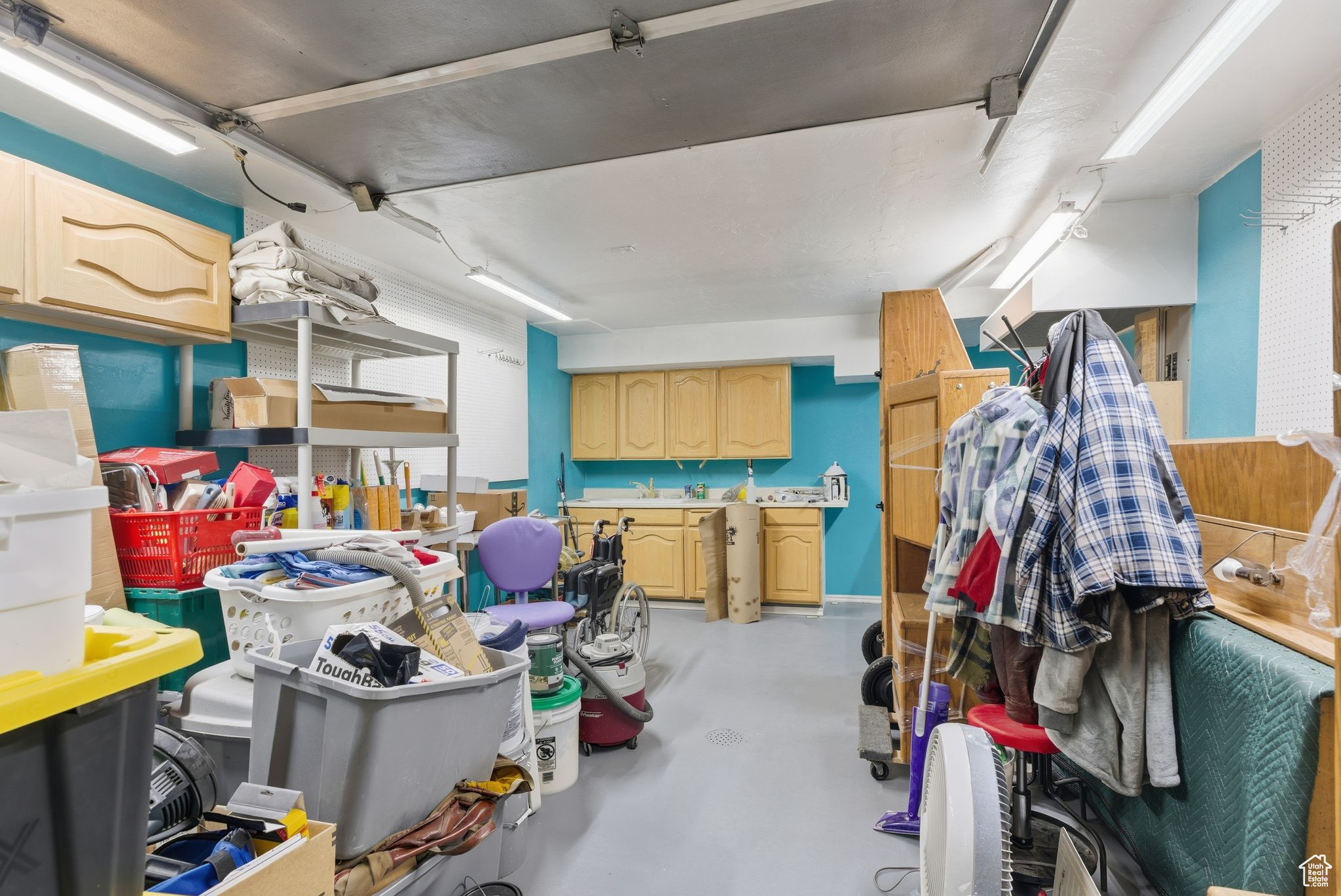 VALLEY VISTA - Residential