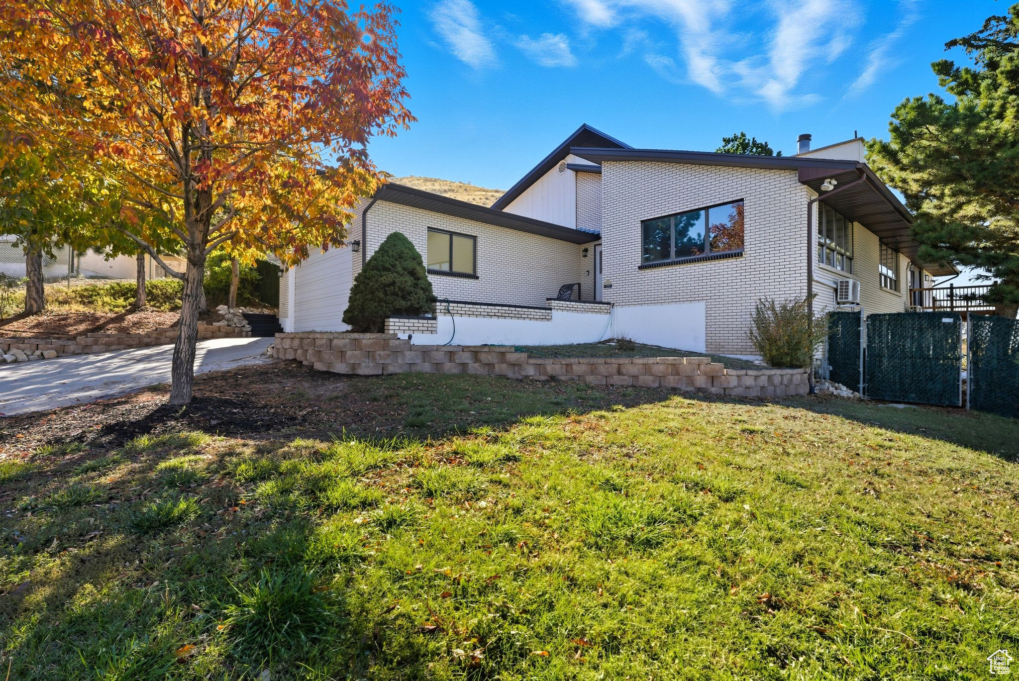 VALLEY VISTA - Residential